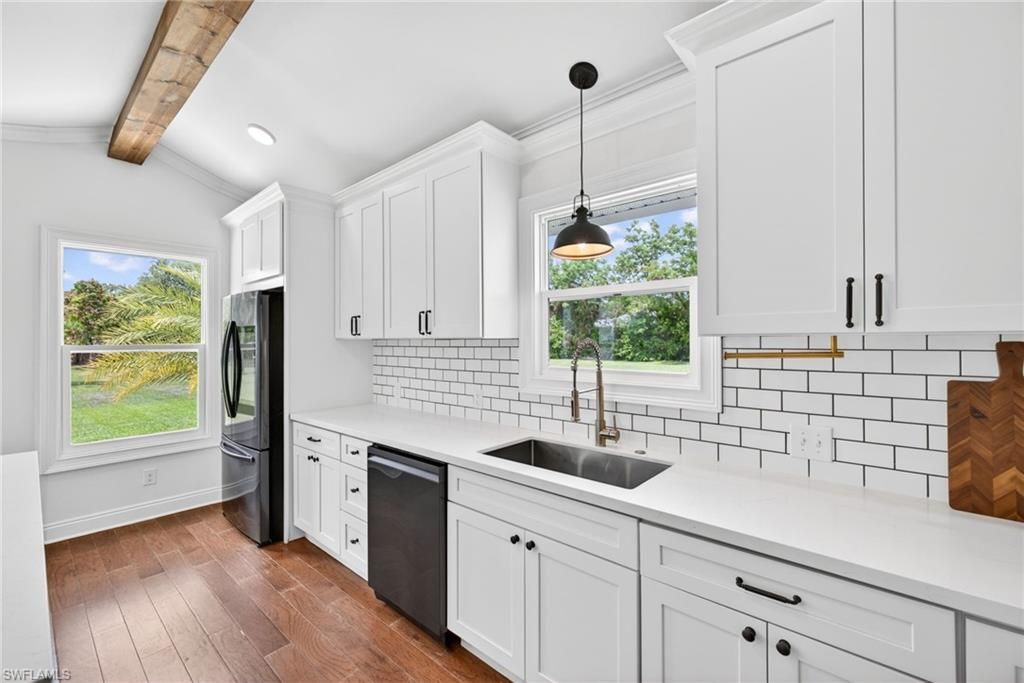 250 19th St Nw, Naples, FL 34120 Photo