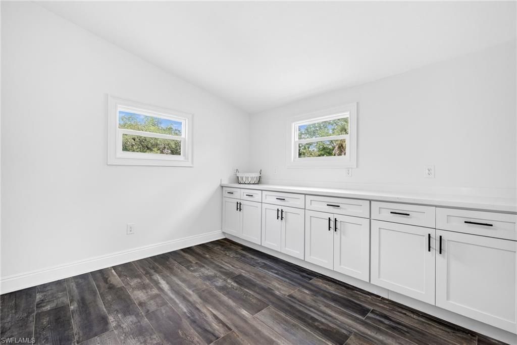 250 19th St Nw, Naples, FL 34120 Photo