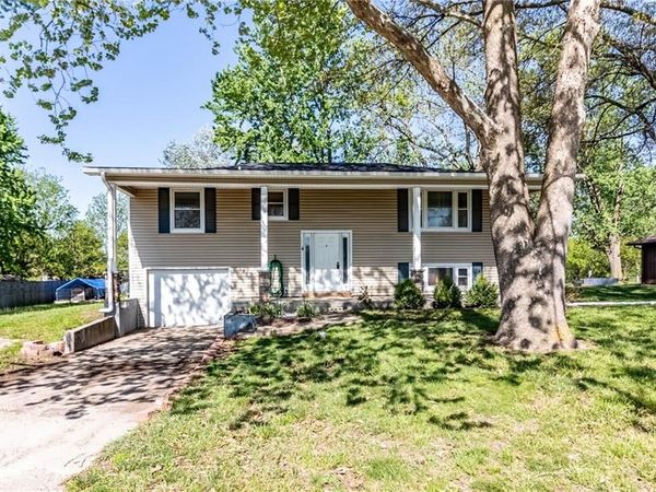 305 North Street, Windsor, MO 65360