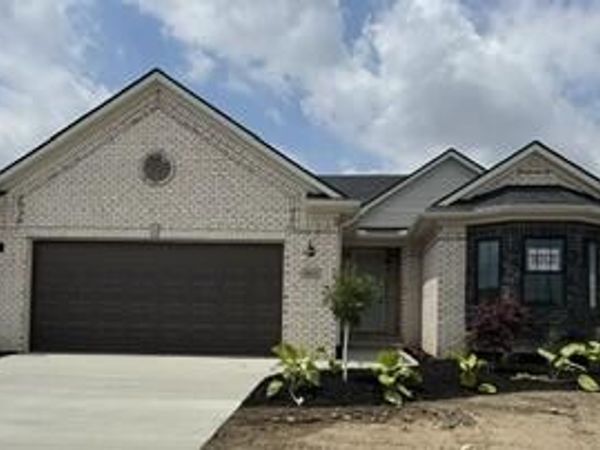 5033 Wilshire Drive, Unit 68, Dundee, MI 48131