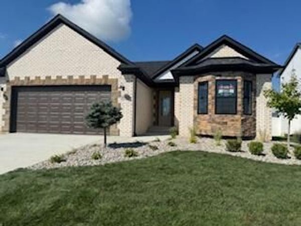 5033 Wilshire Drive, Unit 68, Dundee, MI 48131