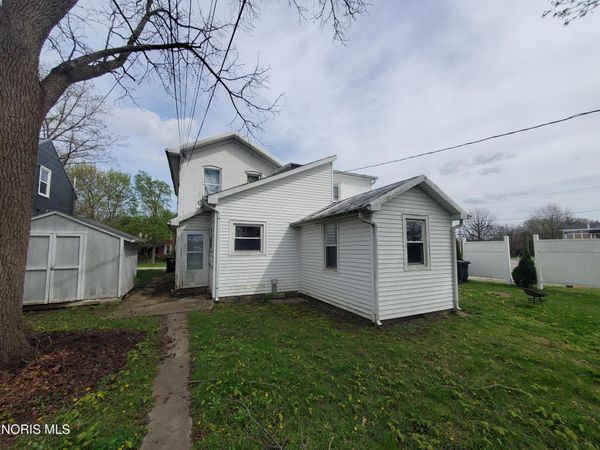 128 N 4th Street , Upper Sandusky, OH 43351