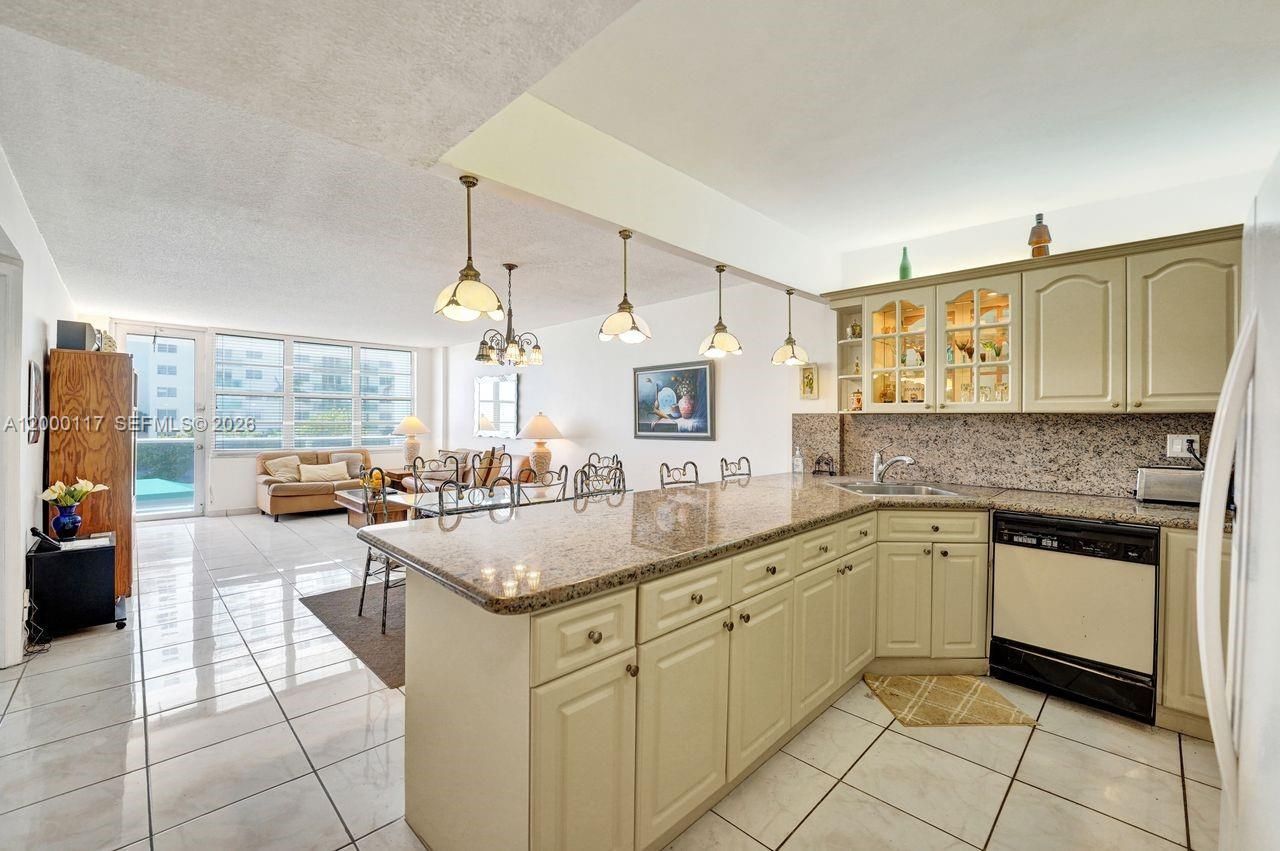 3725 S Ocean Dr , Unit 306, Hollywood, FL 33019 Photo