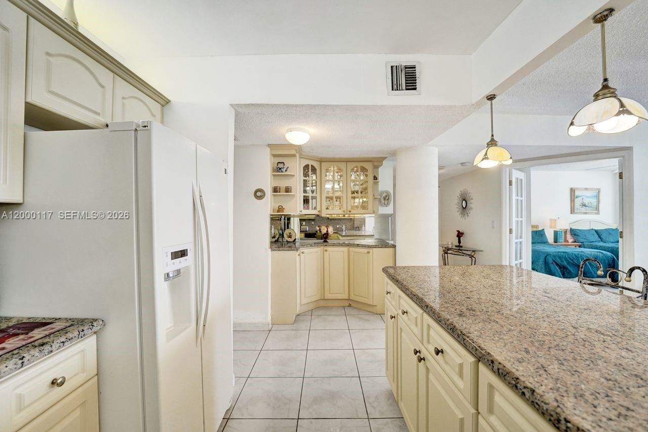 3725 S Ocean Dr , Unit 306, Hollywood, FL 33019 Photo