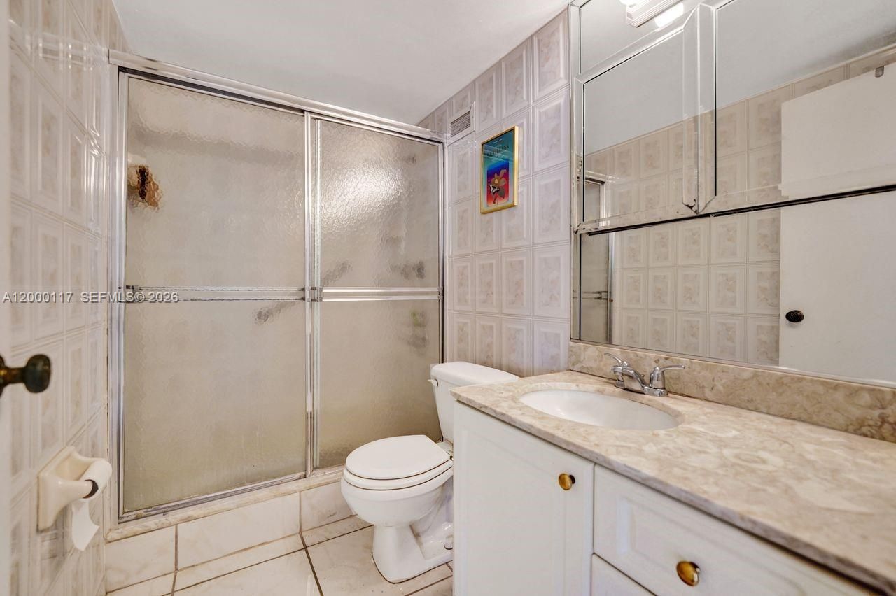 3725 S Ocean Dr , Unit 306, Hollywood, FL 33019 Photo