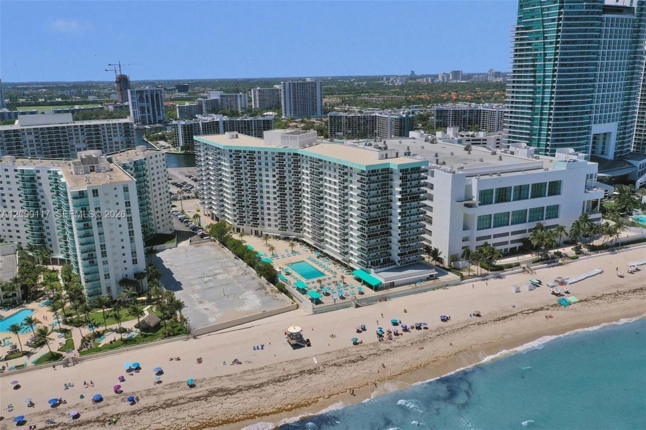 3725 S Ocean Dr , Unit 306, Hollywood, FL 33019 Photo