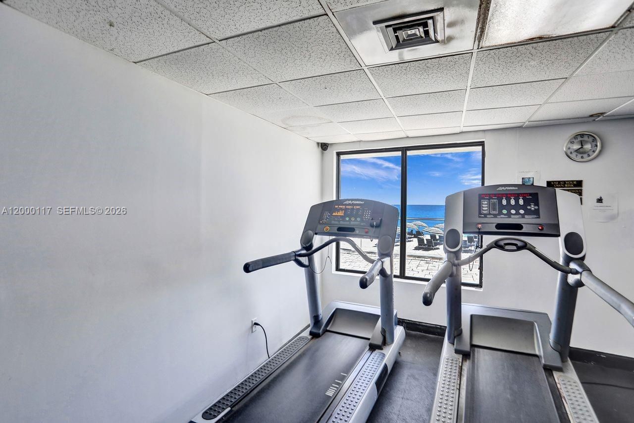 3725 S Ocean Dr , Unit 306, Hollywood, FL 33019 Photo