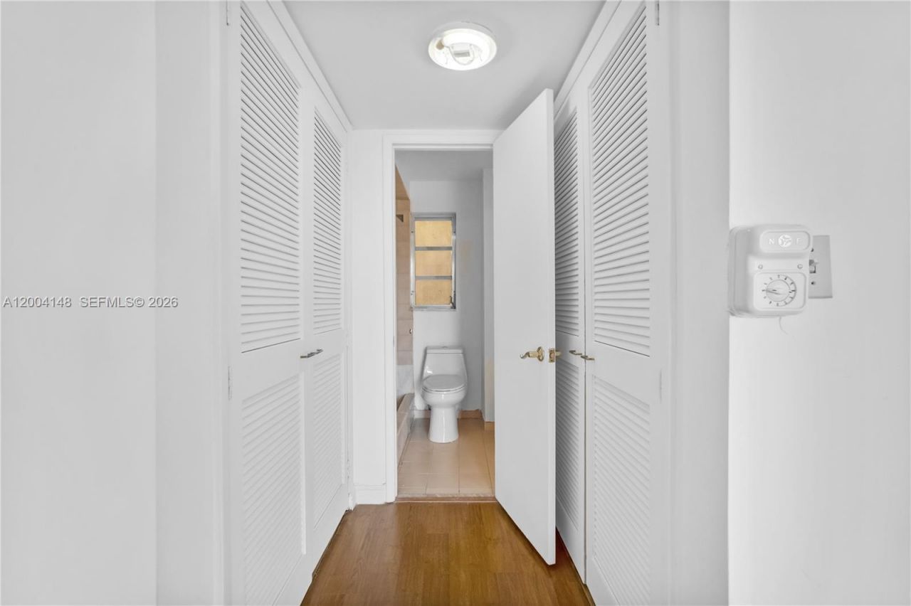8775 Park Blvd, Unit 406, Miami, FL 33172 Photo