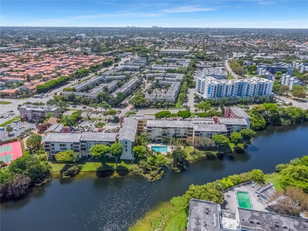 8775 Park Blvd, Unit 406, Miami, FL 33172 Photo