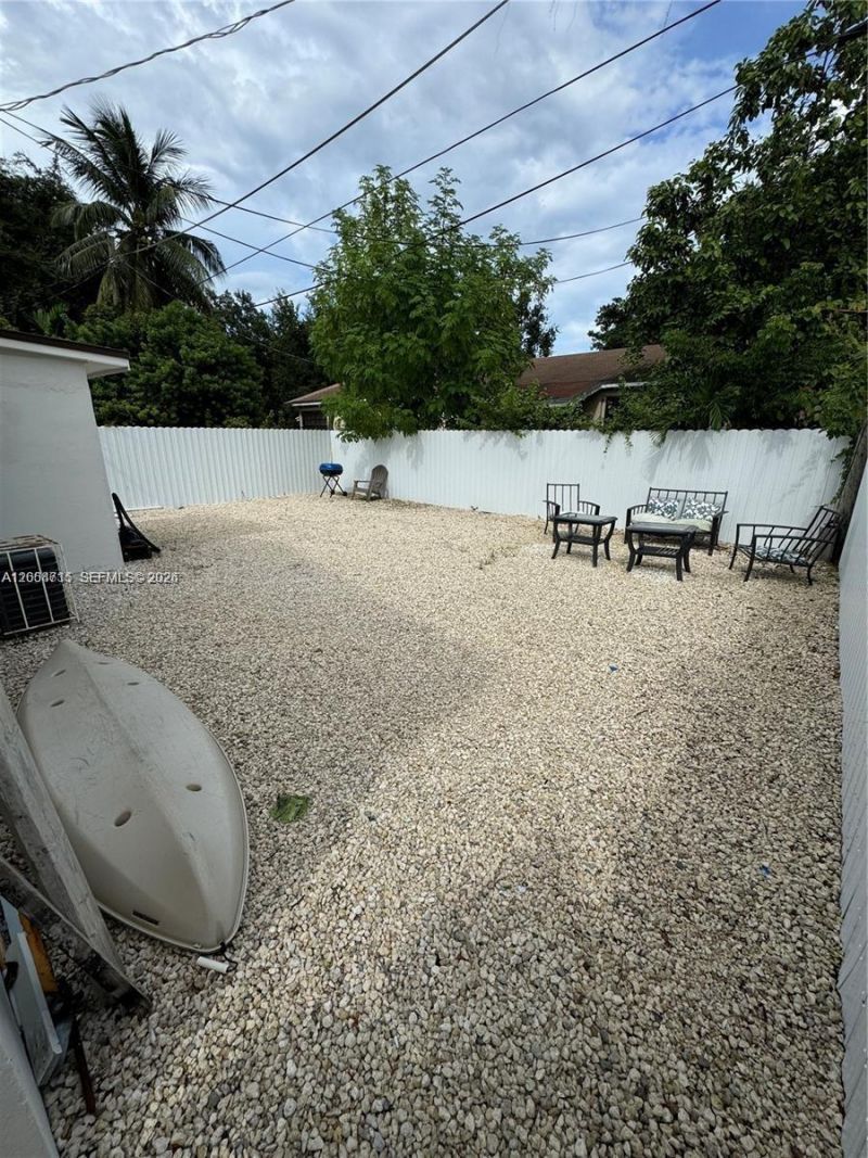 6335 N Miami Ave, Unit 3, Miami, FL 33150 Photo