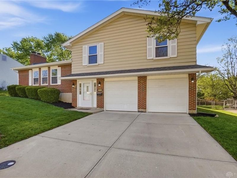 5486 Corkhill Drive, Riverside, OH 45424 Photo 1