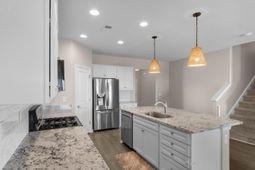 2006 Wilbraham Dr. photo 4