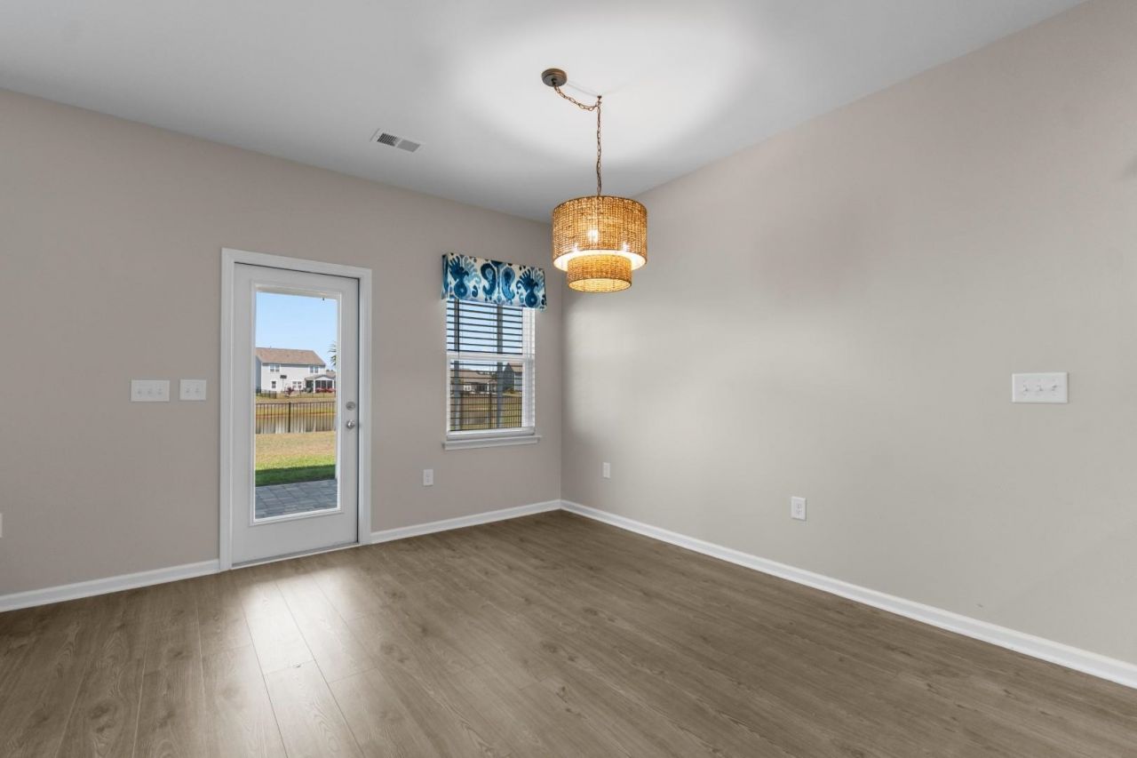 2006 Wilbraham Dr. Photo 6