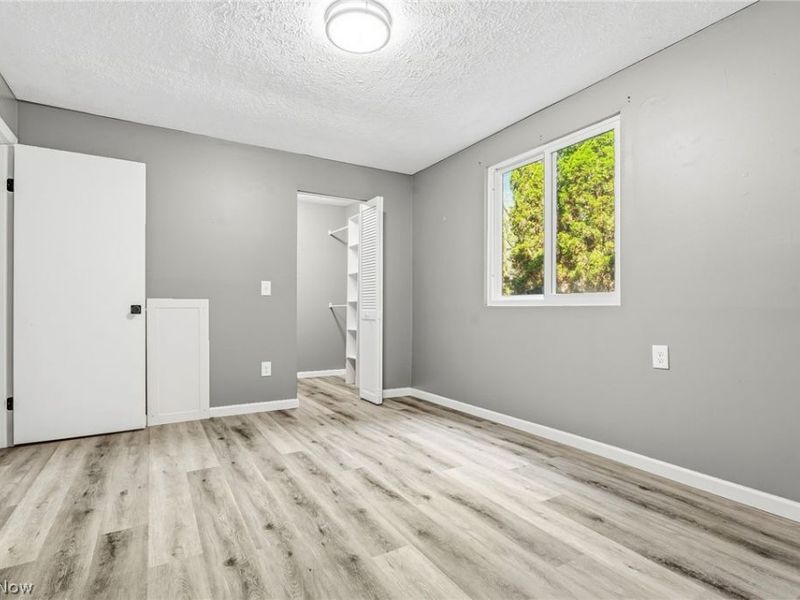 5240 Emil Avenue SW, Unit 102, Navarre, OH 44662 Photo 20