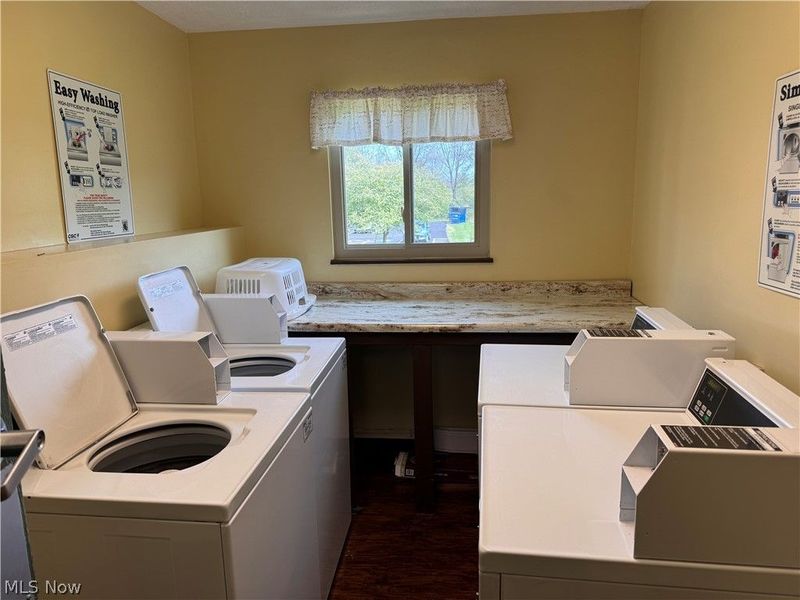 5240 Emil Avenue SW, Unit 102, Navarre, OH 44662 Photo 25