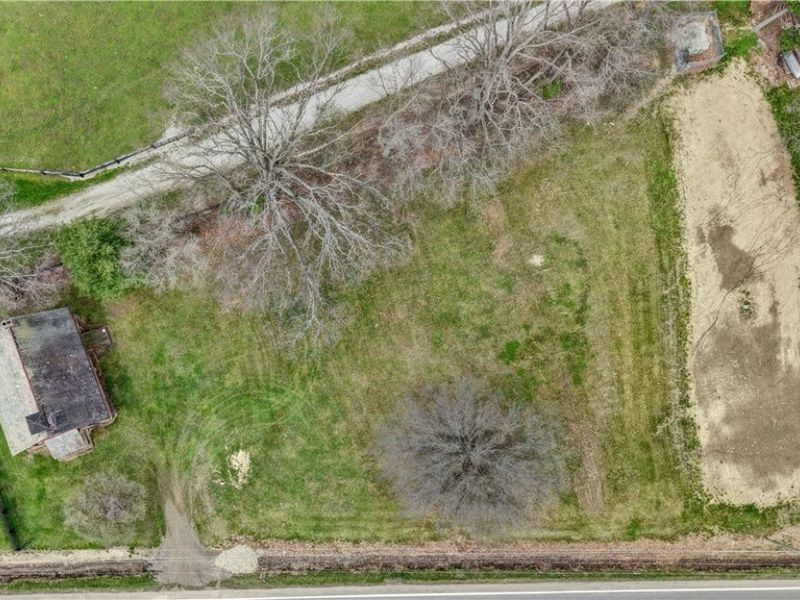 Main Avenue SW, Navarre, OH 44662 Photo 22