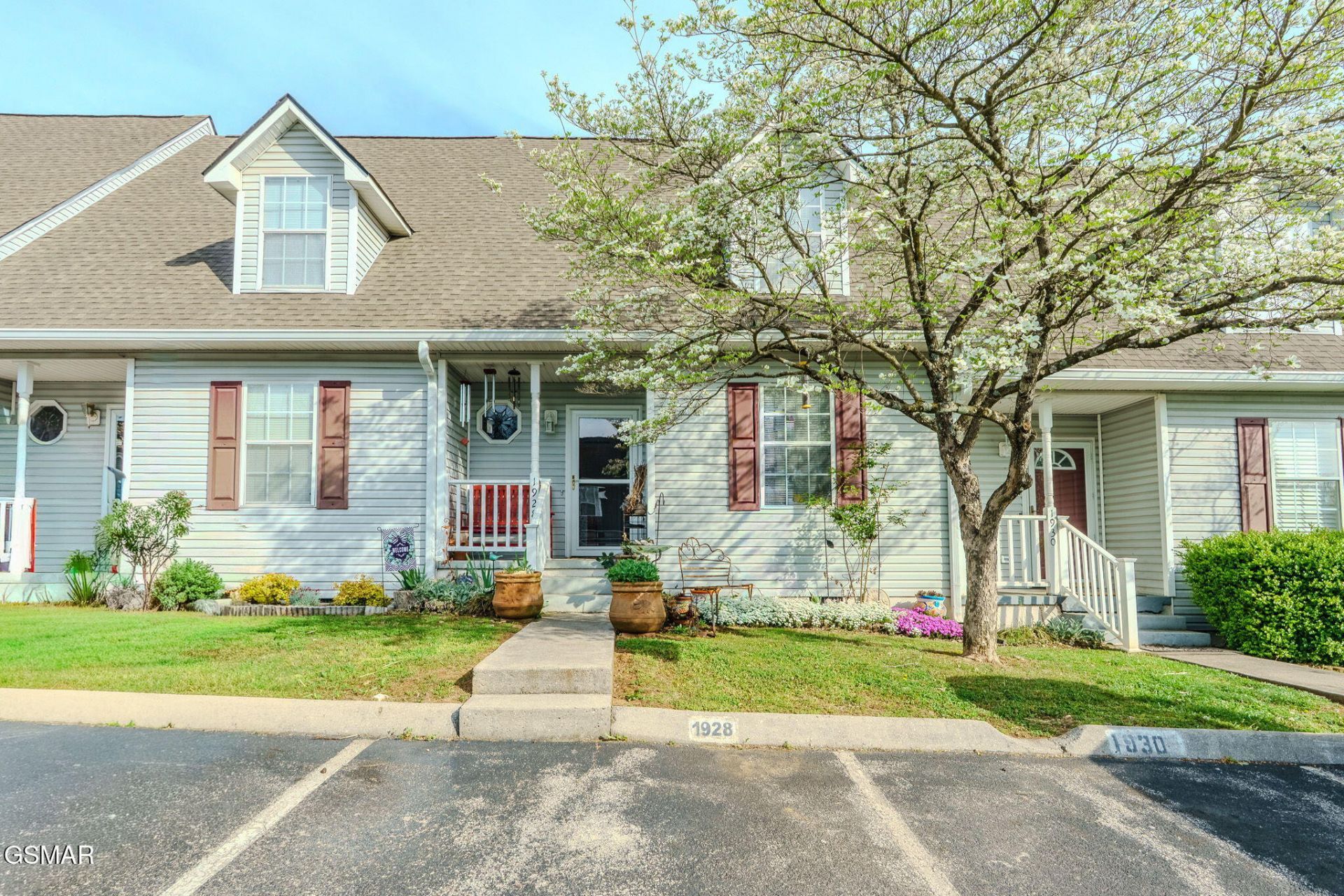1928 Walnut Avenue, Jefferson City, TN 37760 Main Photo