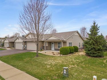 6463 Ojibway Path, Circle Pines, MN 55014