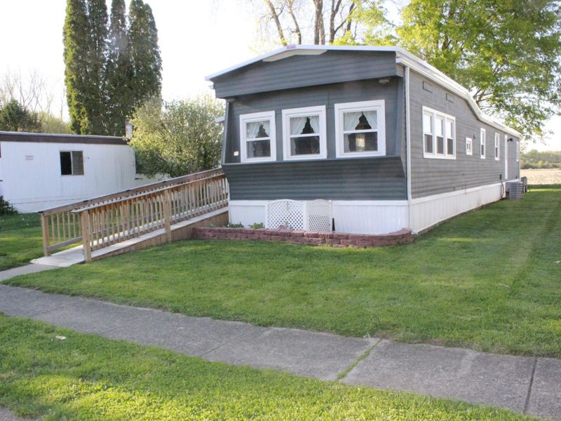 5646 Springfield-Urbana Pike, Unit 96, Urbana, OH 43078 Photo 2