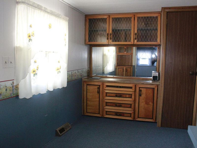 5646 Springfield-Urbana Pike, Unit 96, Urbana, OH 43078 Photo 9