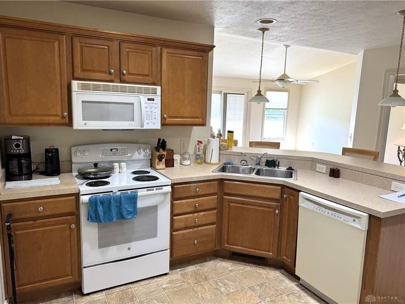 808 Waldsmith Way, Vandalia, OH 45377 Photo 9