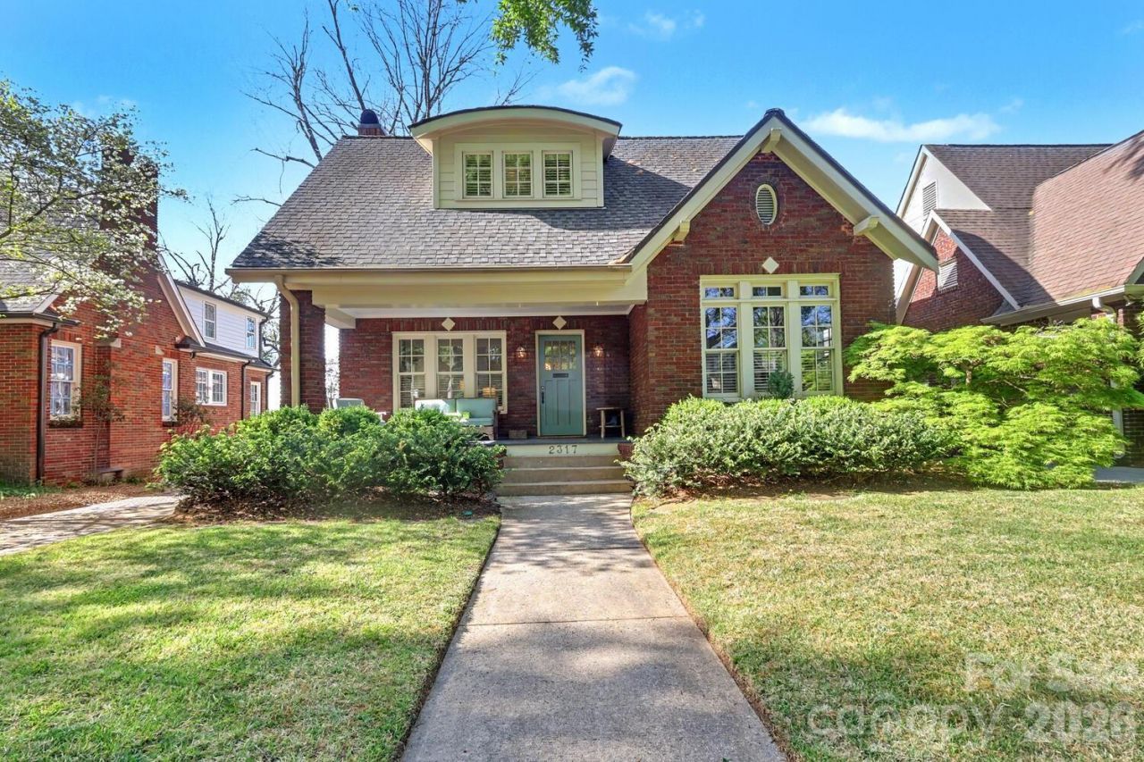 2317 Charlotte Drive, Charlotte, NC 28203 Main Photo