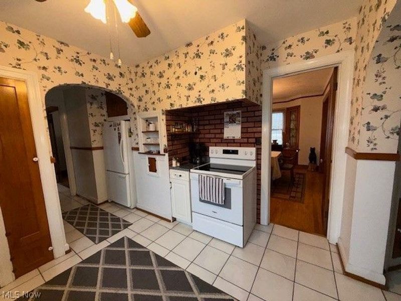 1010 Archwood Avenue, Lorain, OH 44052 Photo 19