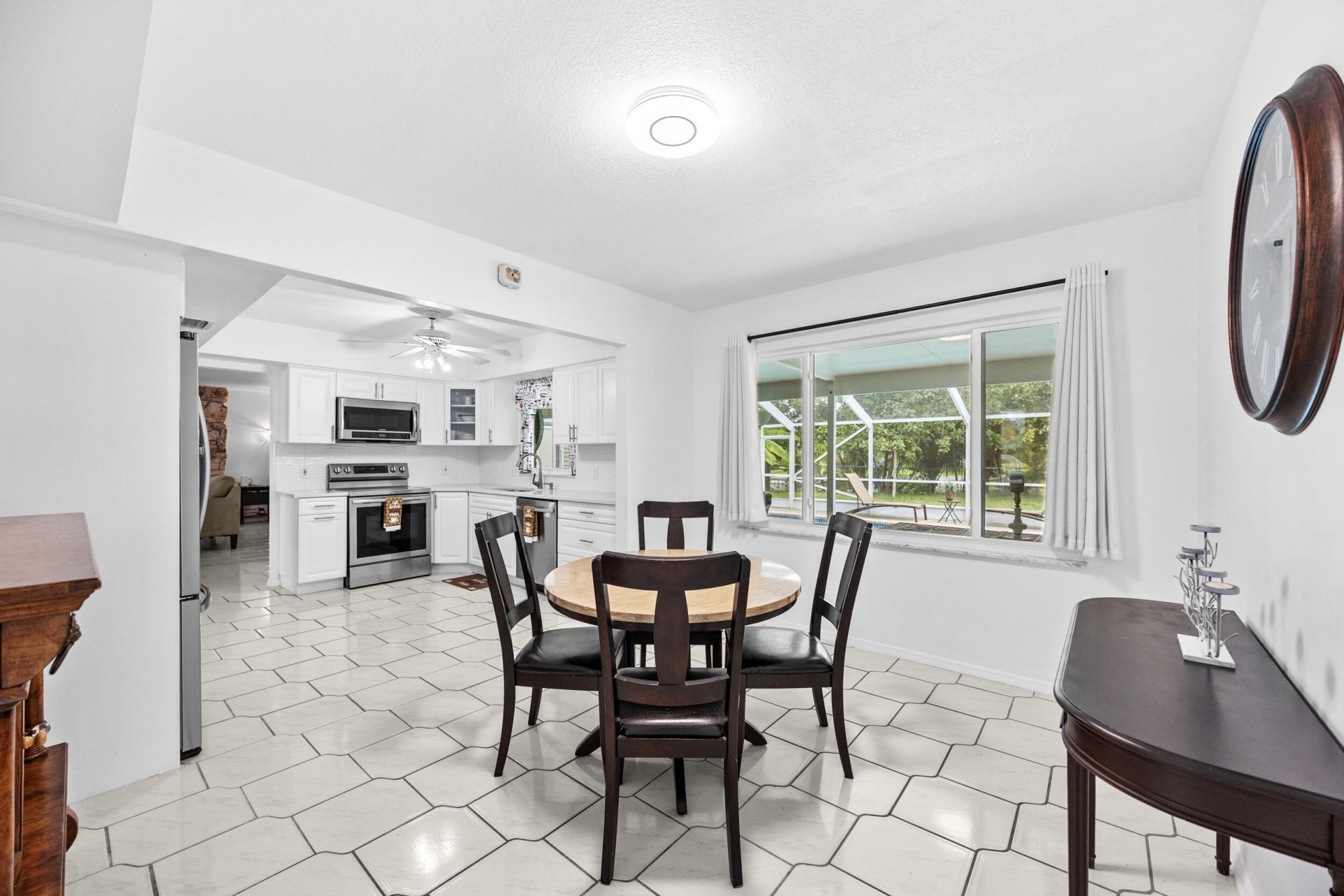 1742 W Terrace Drive, Lake Worth Beach, FL 33460 Photo