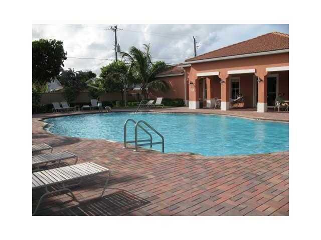 3561 Forest Hill Boulevard, Unit 75, Palm Springs, FL 33406 Photo