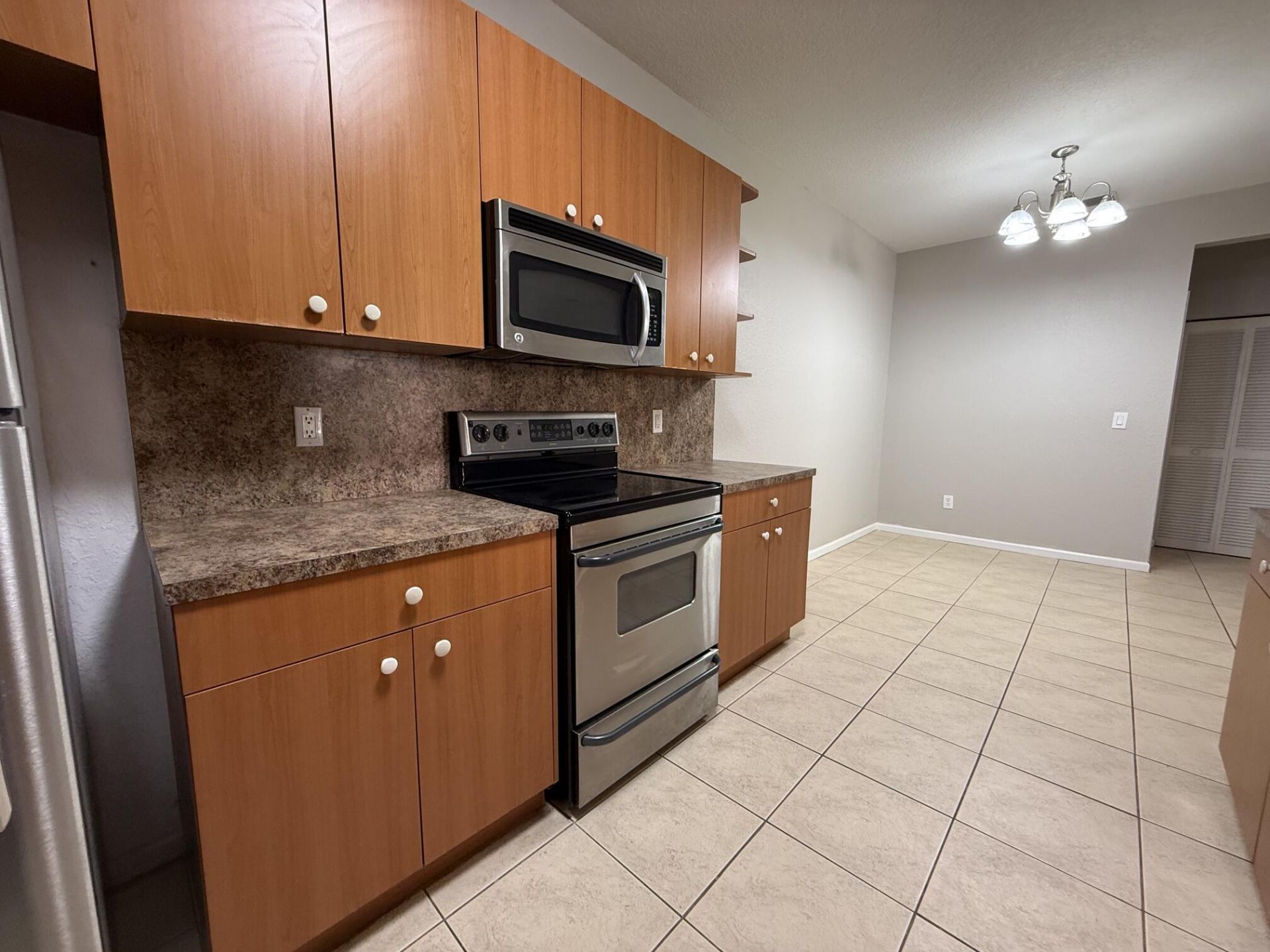 3561 Forest Hill Boulevard, Unit 75, Palm Springs, FL 33406 Photo