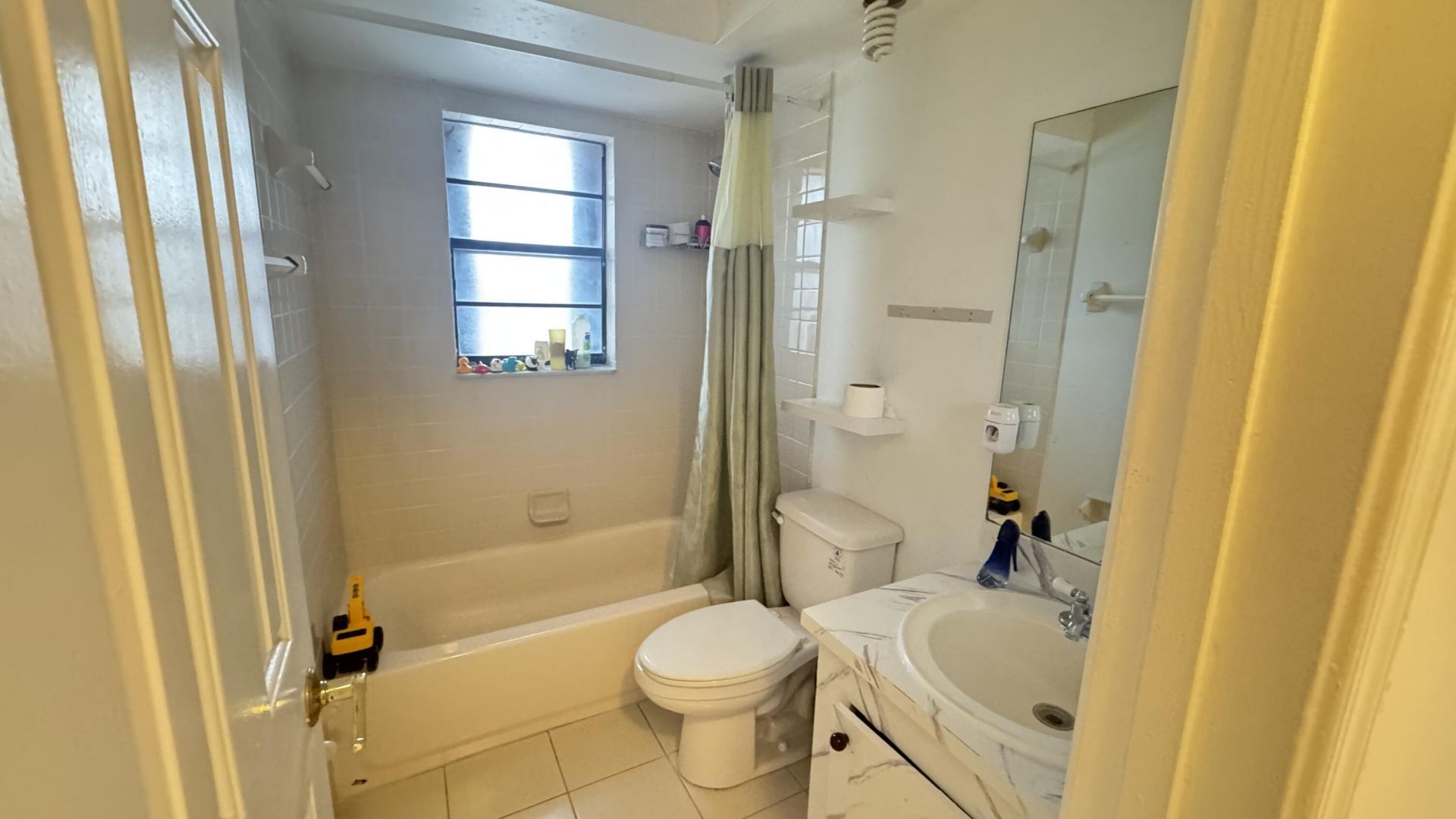 2255 Ida Way, West Palm Beach, FL 33415 Photo