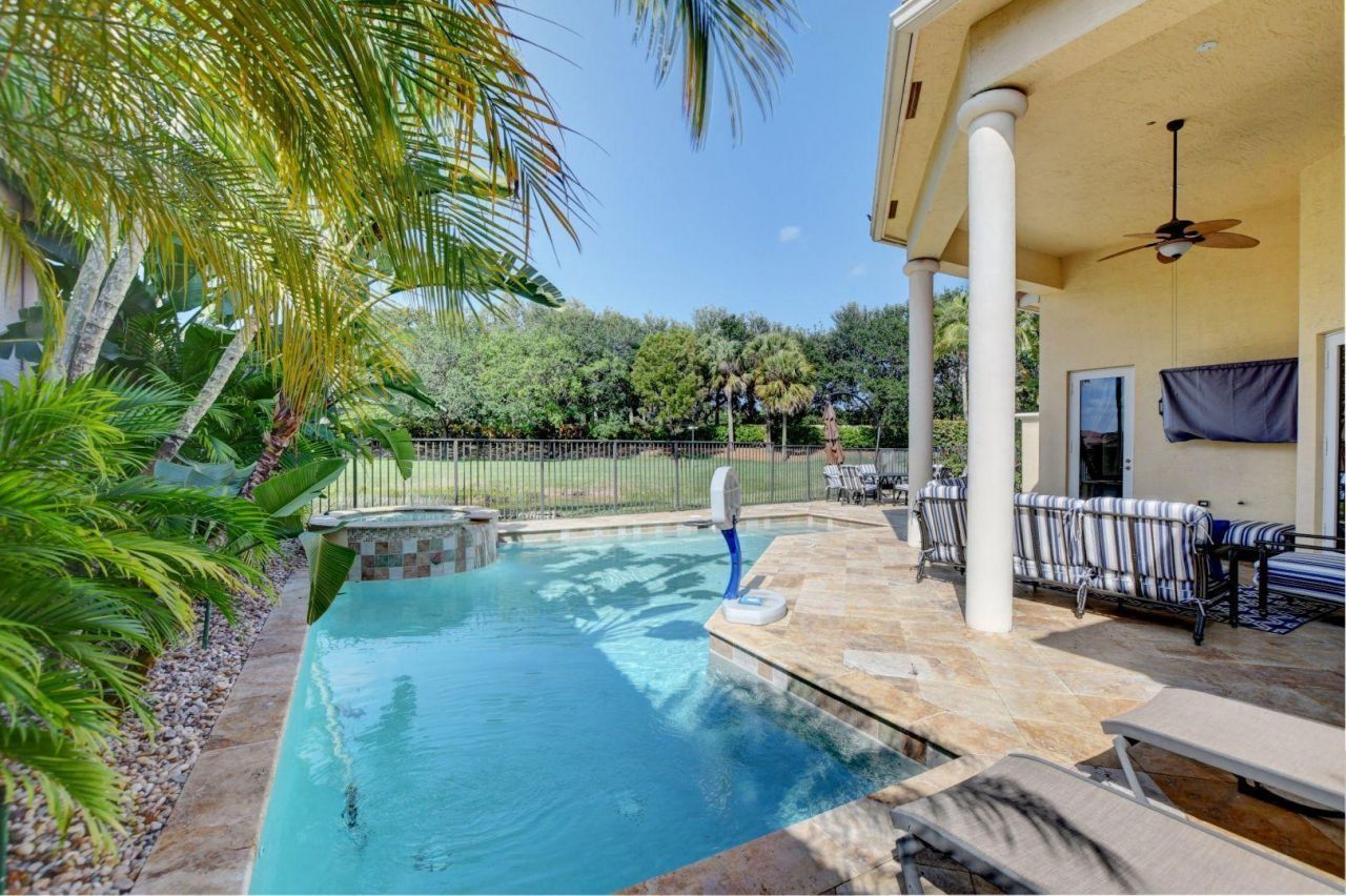 17739 Lake Azure Way, Boca Raton, FL 33496 Photo