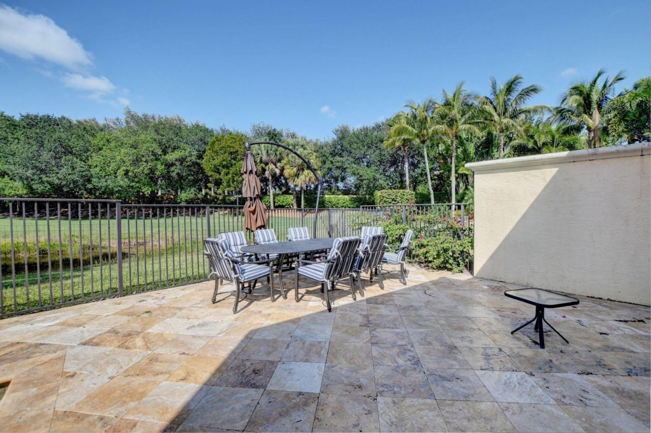 17739 Lake Azure Way, Boca Raton, FL 33496 Photo