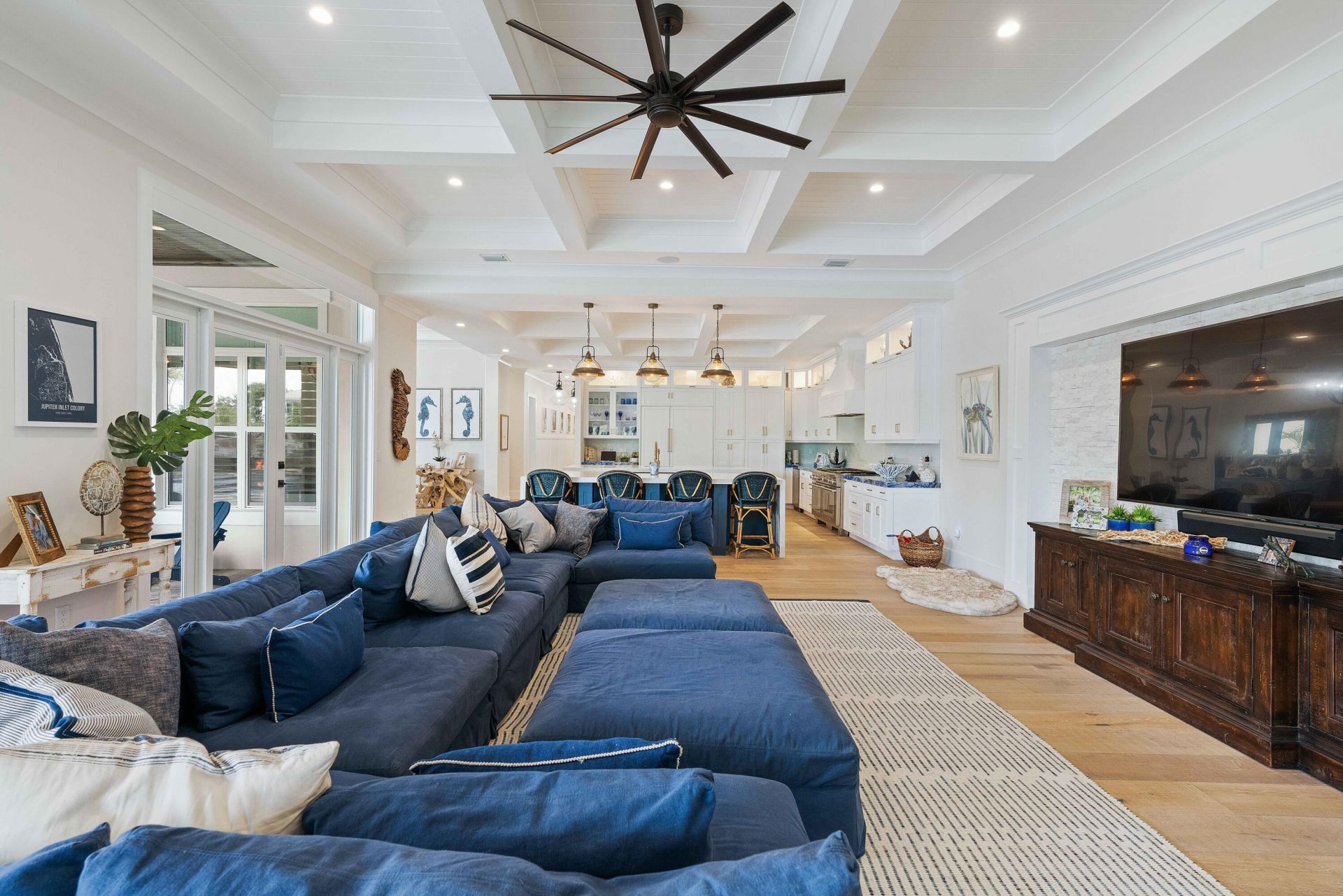 261 Old Jupiter Beach Road, Jupiter, FL 33477 Photo