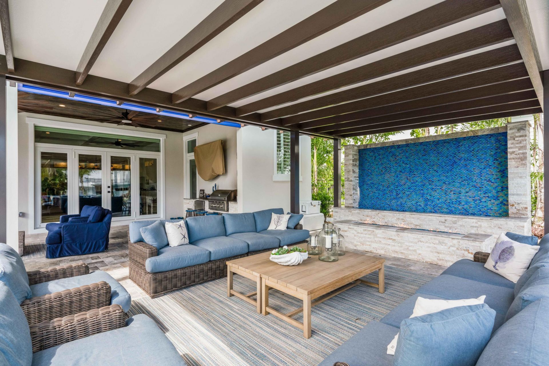261 Old Jupiter Beach Road, Jupiter, FL 33477 Photo