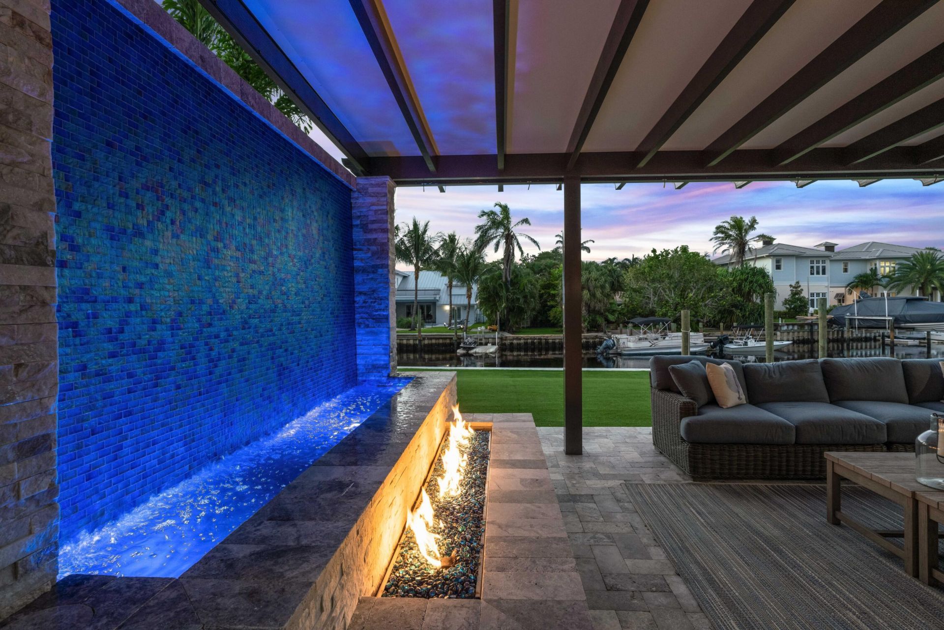 261 Old Jupiter Beach Road, Jupiter, FL 33477 Photo
