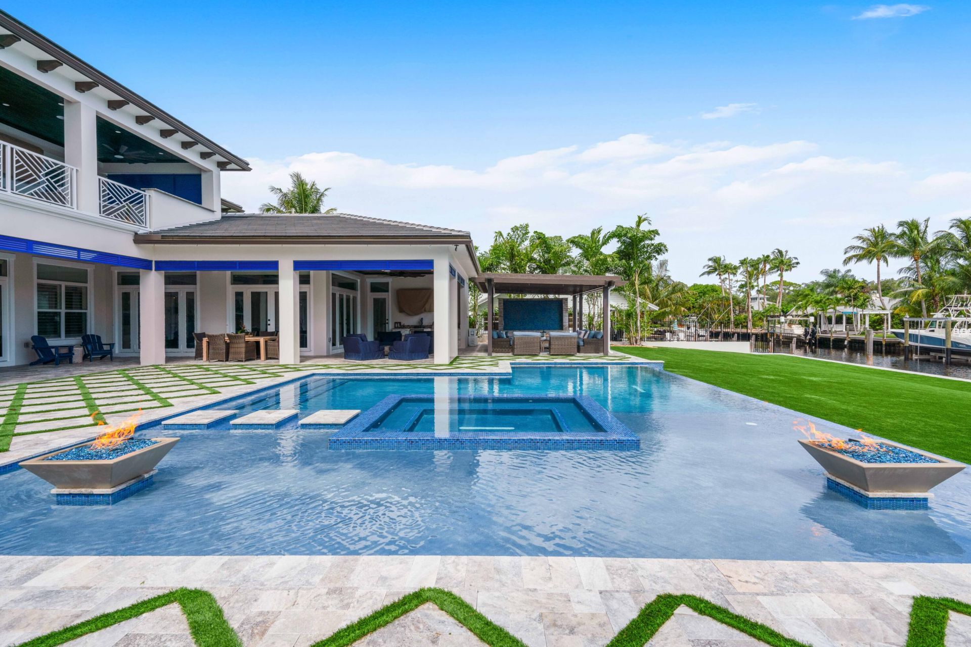 261 Old Jupiter Beach Road, Jupiter, FL 33477 Photo