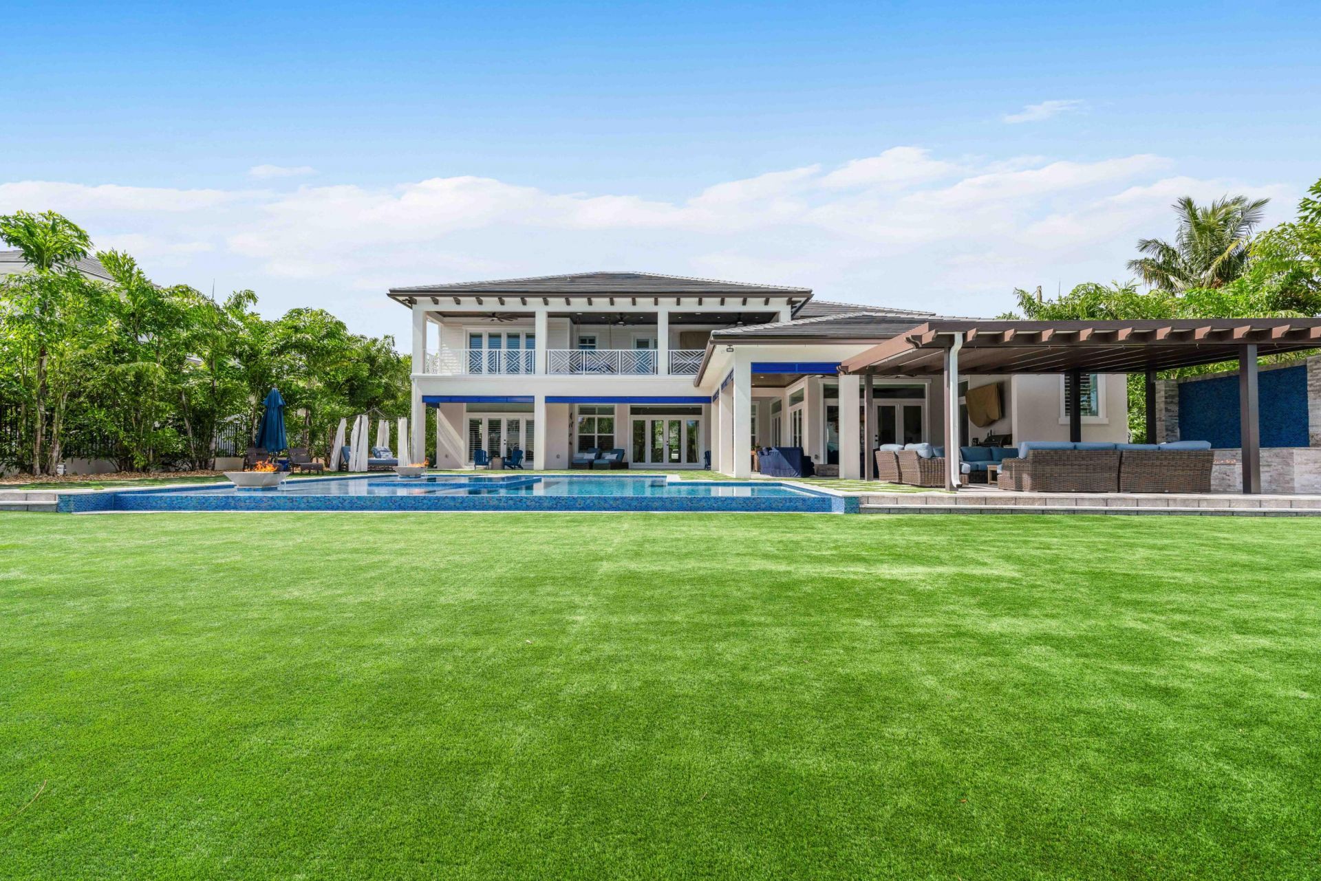 261 Old Jupiter Beach Road, Jupiter, FL 33477 Photo