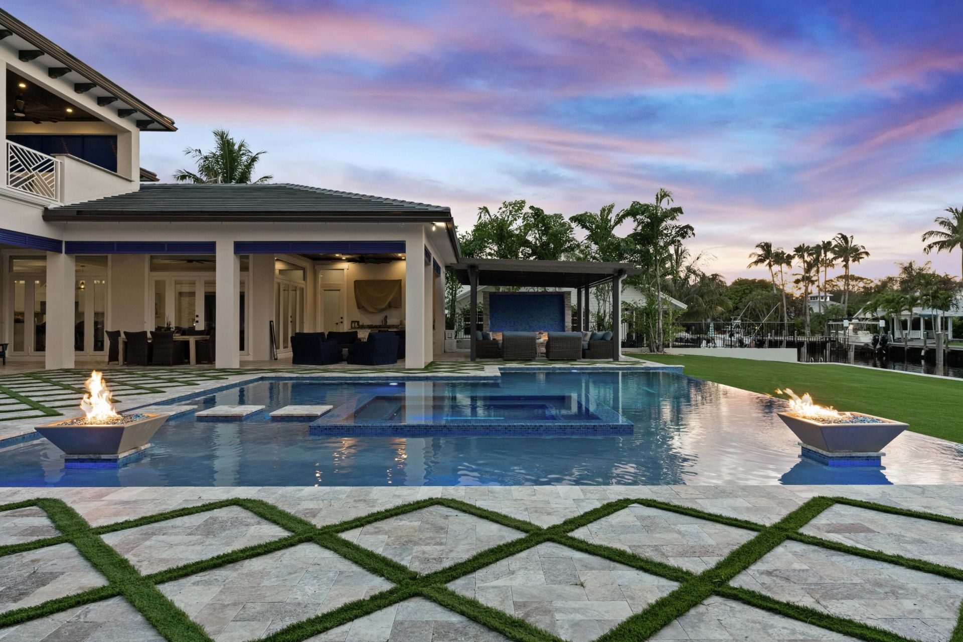 261 Old Jupiter Beach Road, Jupiter, FL 33477 Photo