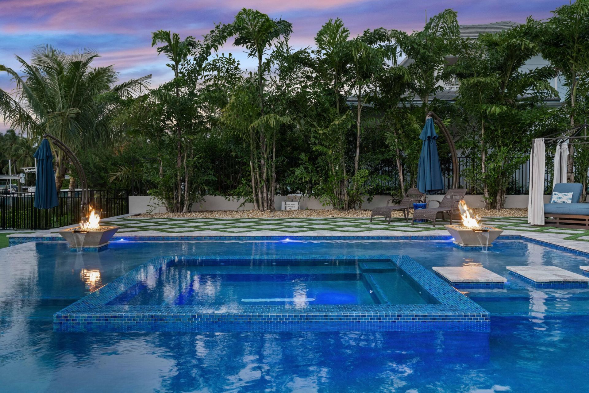 261 Old Jupiter Beach Road, Jupiter, FL 33477 Photo