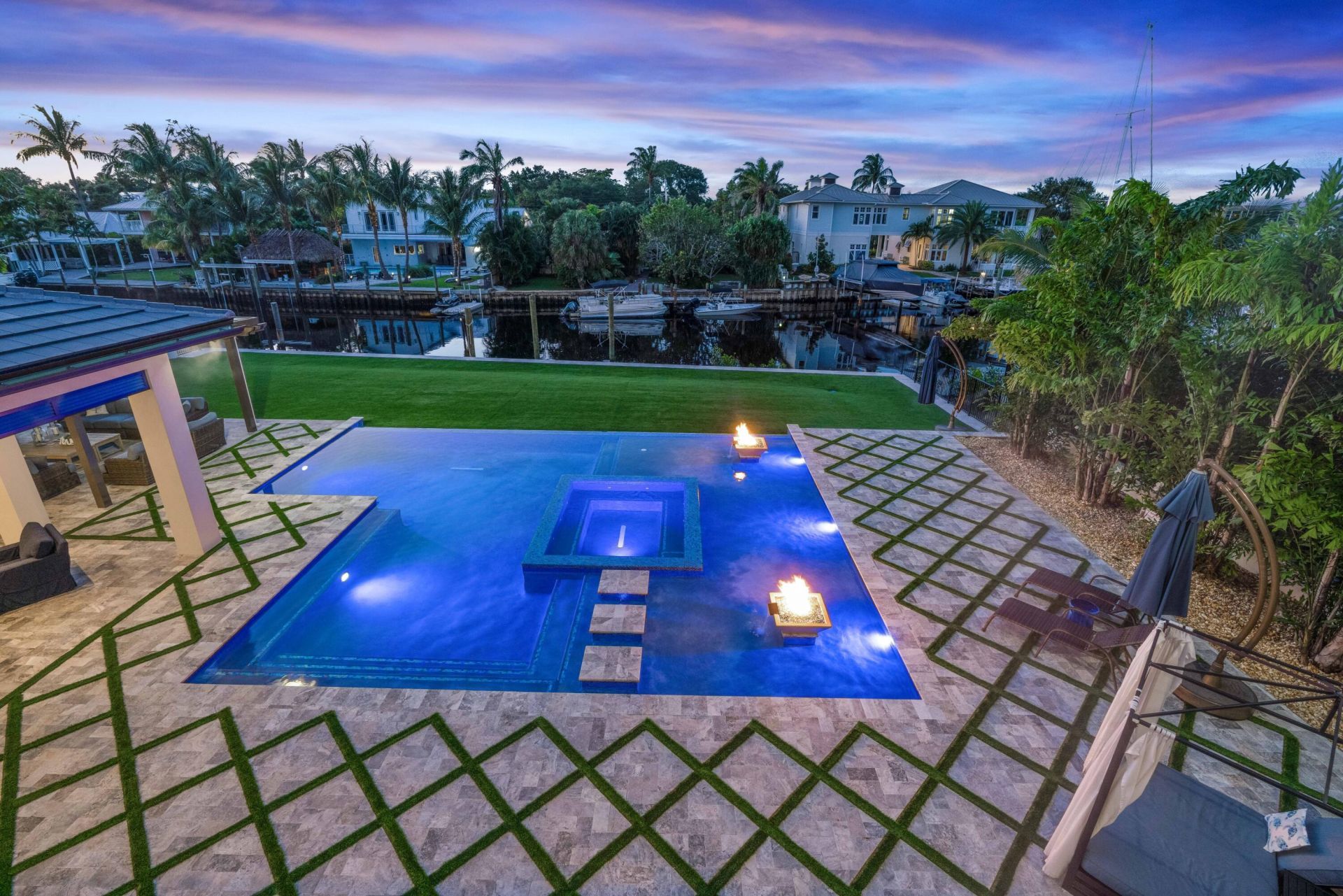 261 Old Jupiter Beach Road, Jupiter, FL 33477 Photo