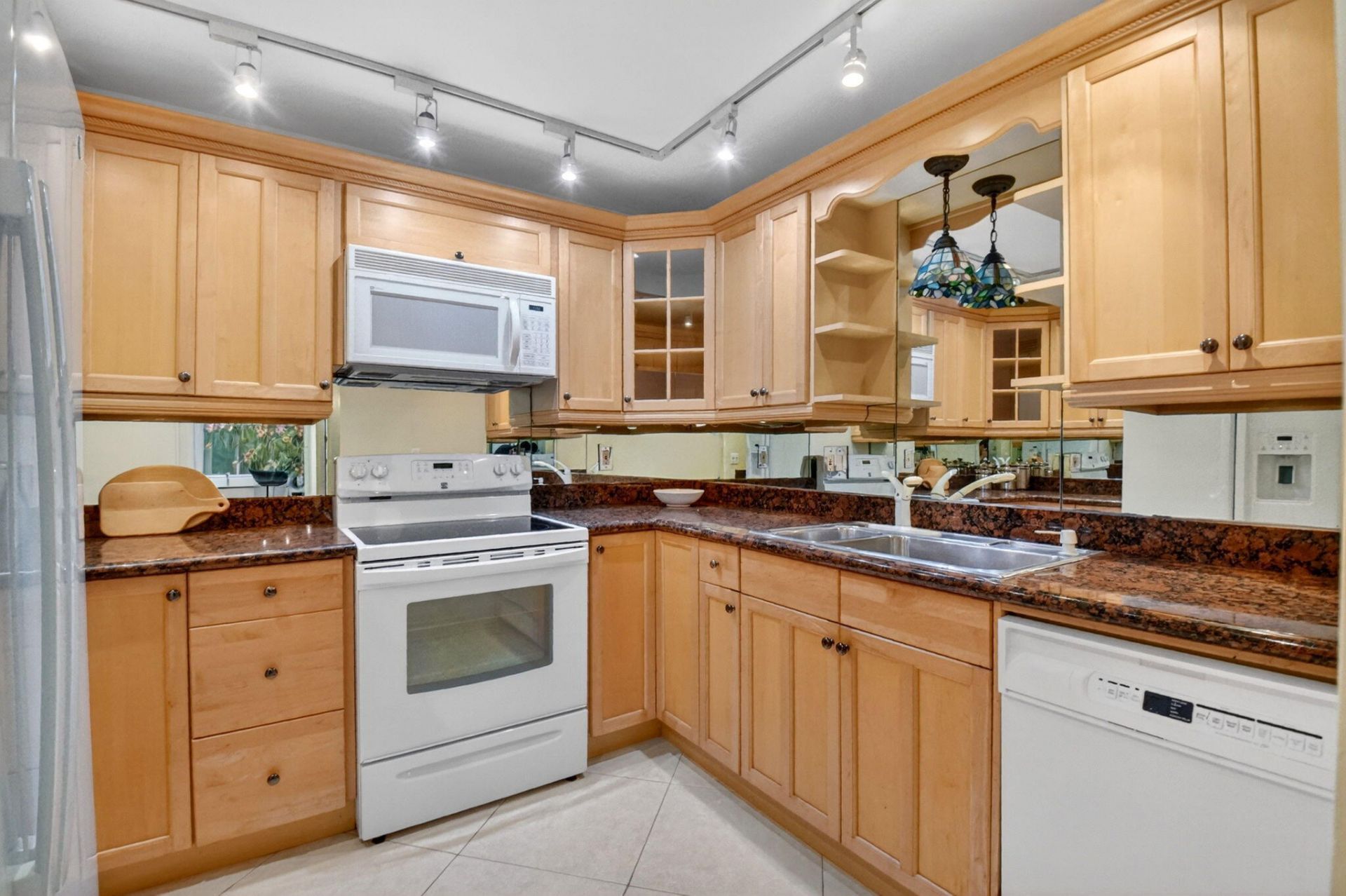 3589 S Ocean Boulevard, Unit 609, South Palm Beach, FL 33480 Photo