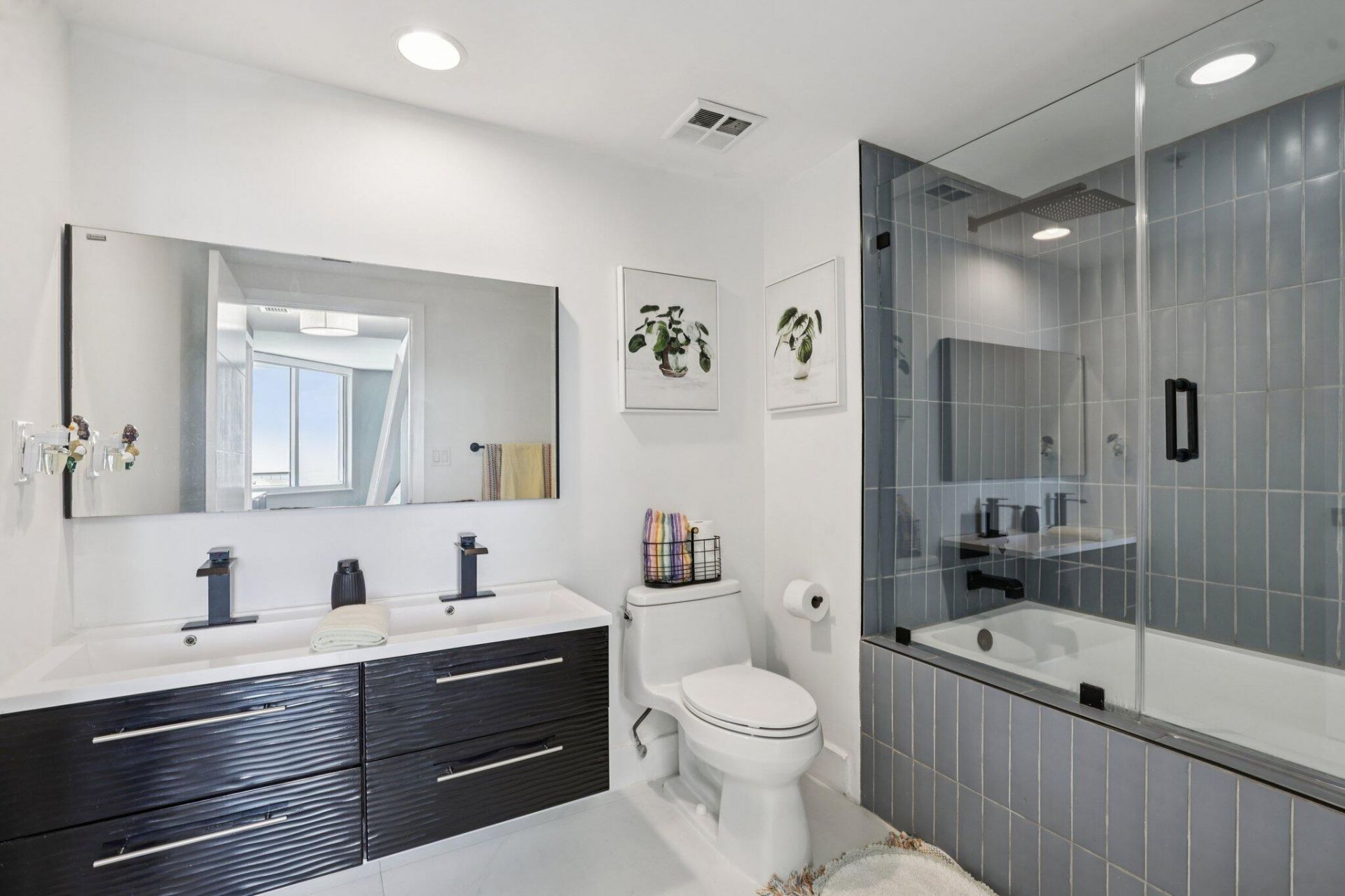 335 S Biscayne Boulevard, Unit 1607, Miami, FL 33131 Photo