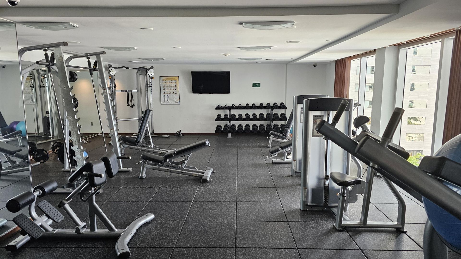 335 S Biscayne Boulevard, Unit 1607, Miami, FL 33131 Photo