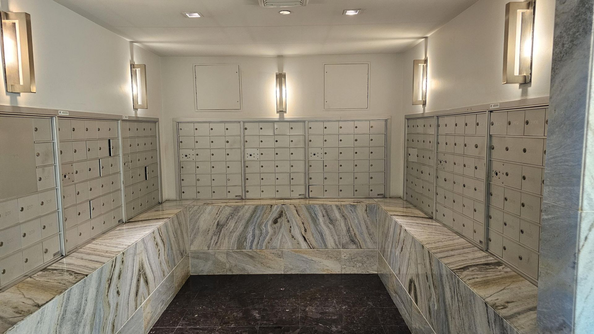 335 S Biscayne Boulevard, Unit 1607, Miami, FL 33131 Photo