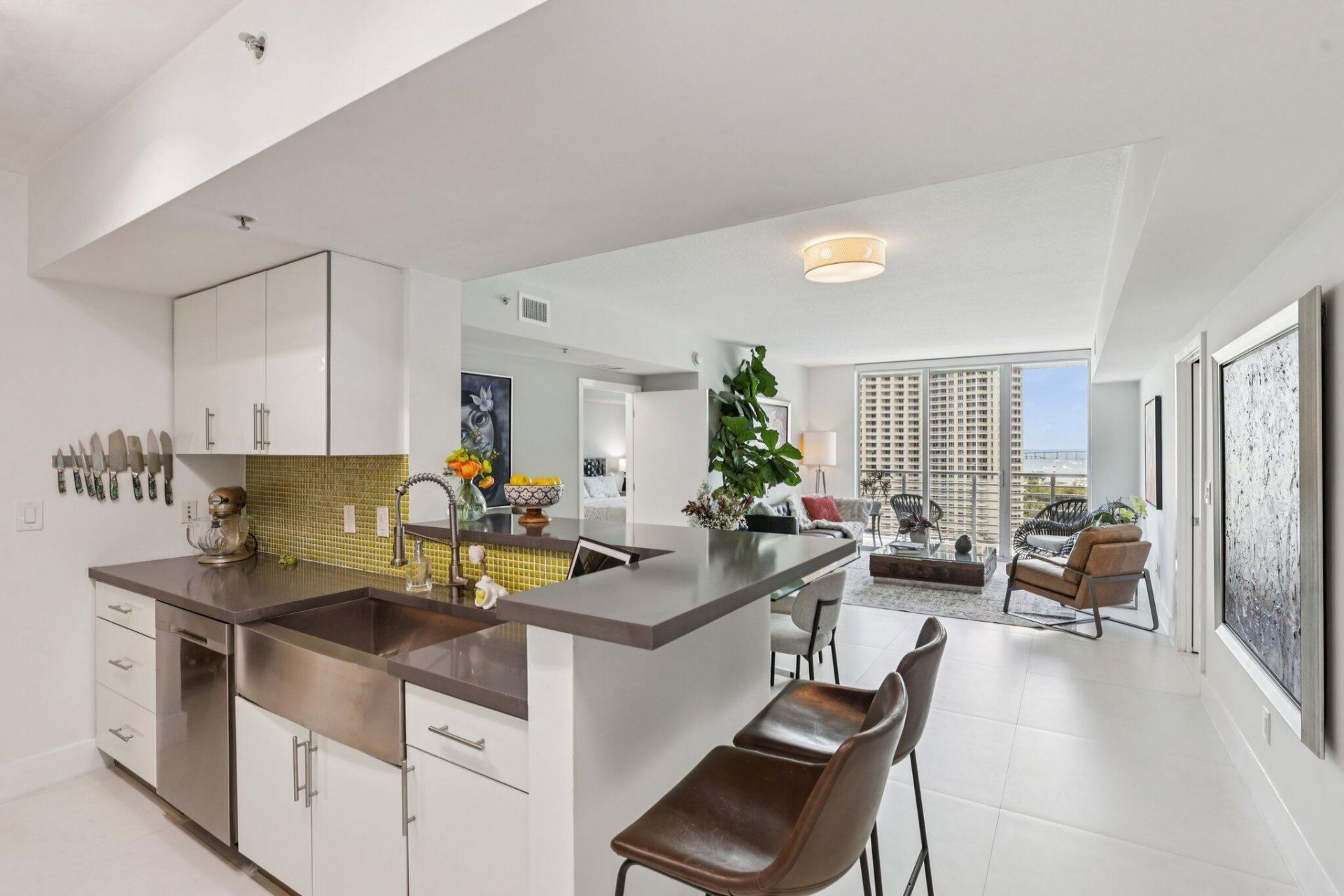335 S Biscayne Boulevard, Unit 1607, Miami, FL 33131 Photo