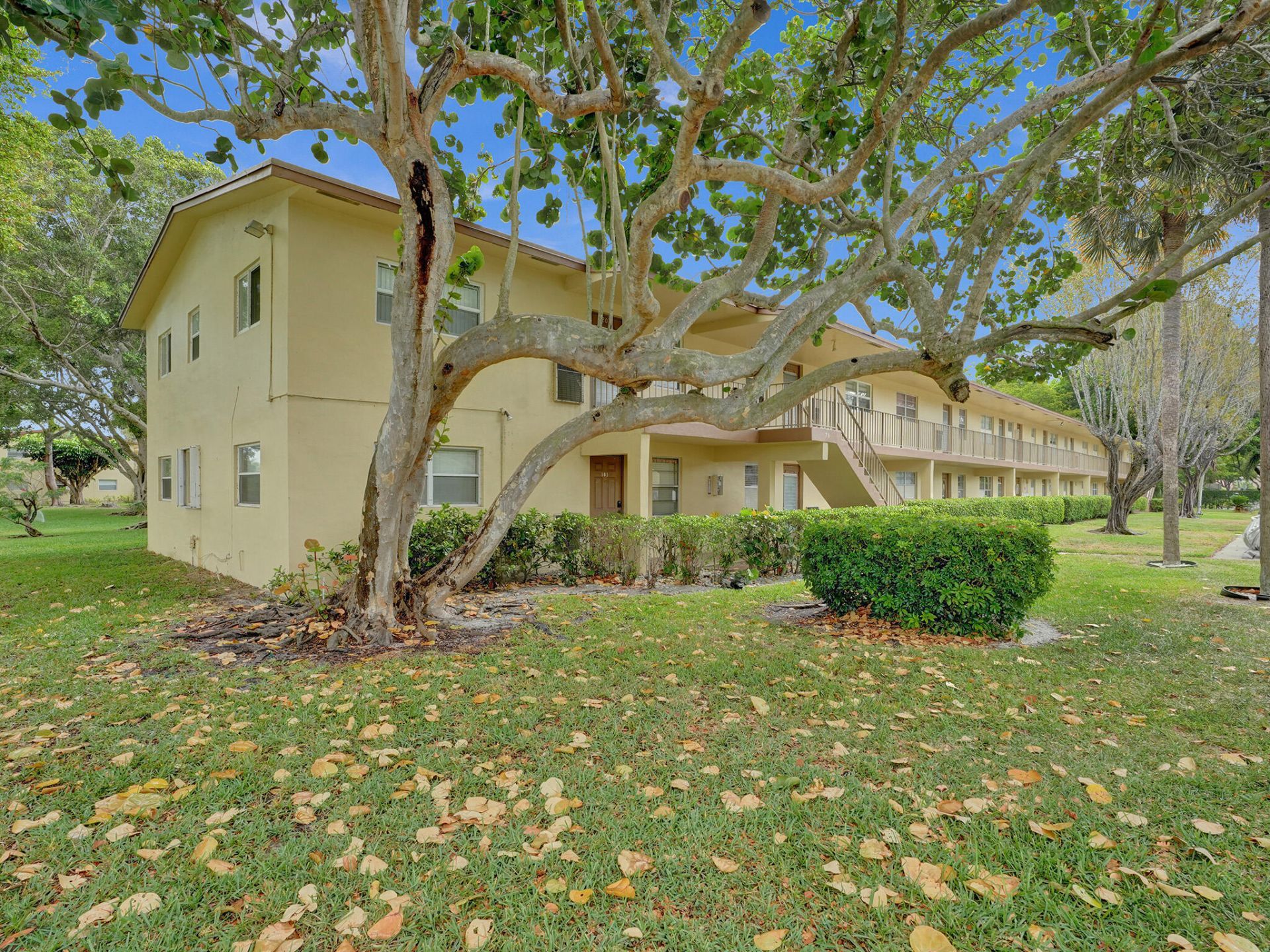 201 NW 76th Avenue, Unit 203, Margate, FL 33063 Photo