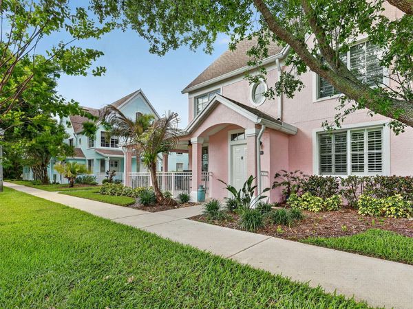 1679 SE Pomeroy Street, Unit 2-1, Stuart, FL 34997