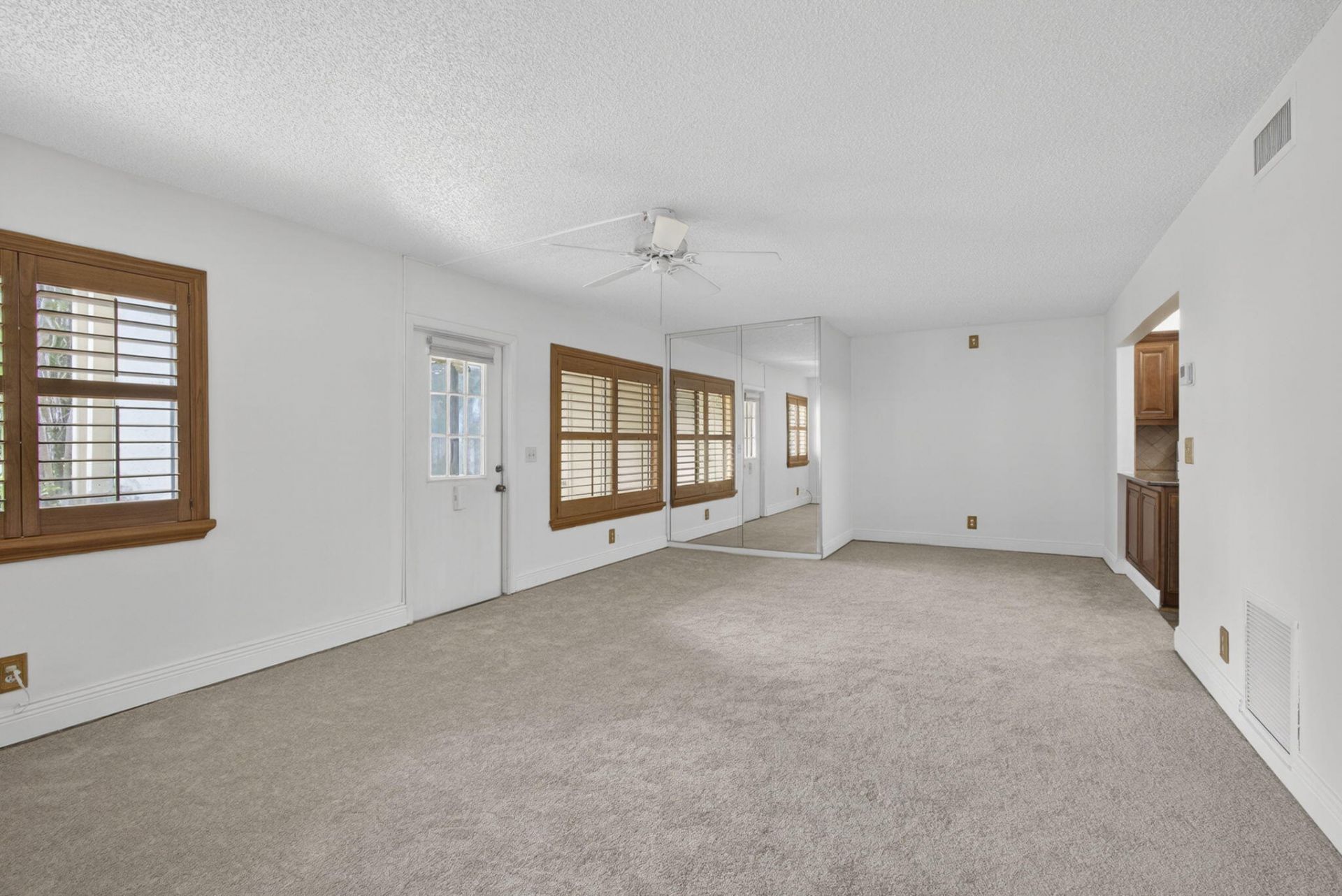 315 Pine Ridge Circle, Greenacres, FL 33463 Photo