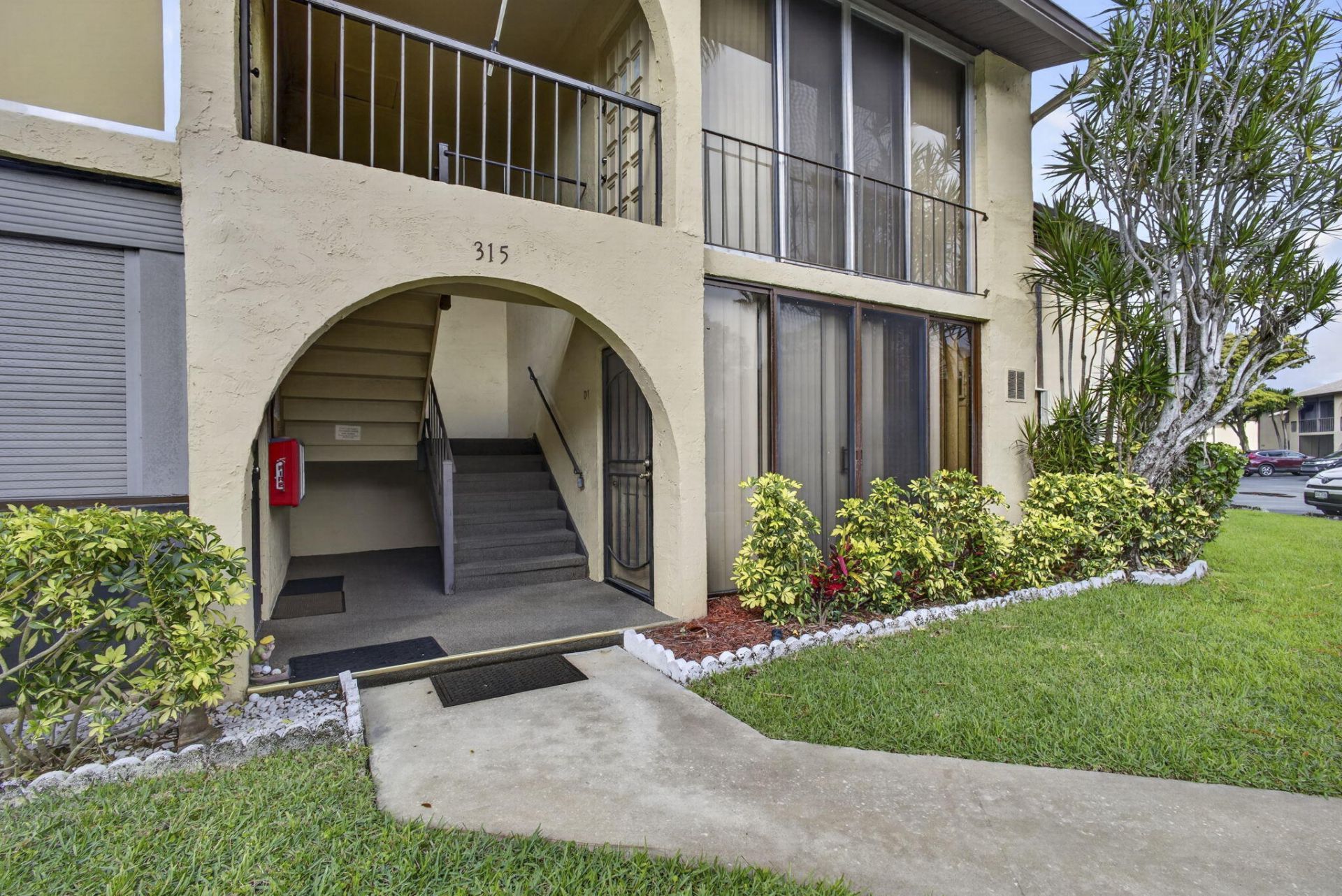 315 Pine Ridge Circle, Greenacres, FL 33463 Photo